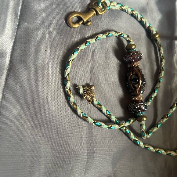 Competition Handmade Beaded Kangaroo Leather Green and Gold Dog Lead - Picture 5 of 6